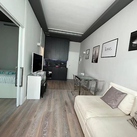 Apartmán Victory House Milán Exteriér fotografie