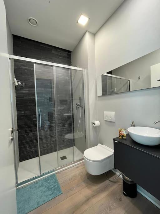 Apartmán Victory House Milán Exteriér fotografie